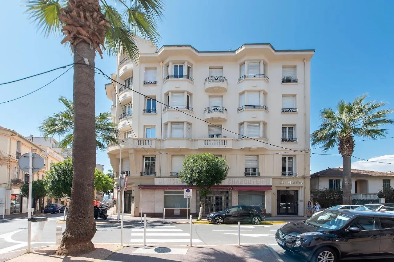Villa Velleda Juan-les-Pins 0*,  France